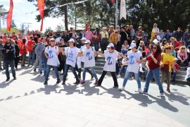 Bolu’da, 1 Mayıs Emek ve Dayanışma Günü coşkuyla kutlandı