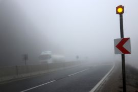 Bolu Dağı’nda yoğun sis ve sağanak etkili oluyor