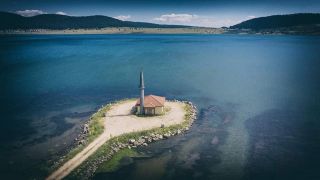 Seben Gölü’ndeki yarımadada bulunan cami kültür varlığı kabul edildi